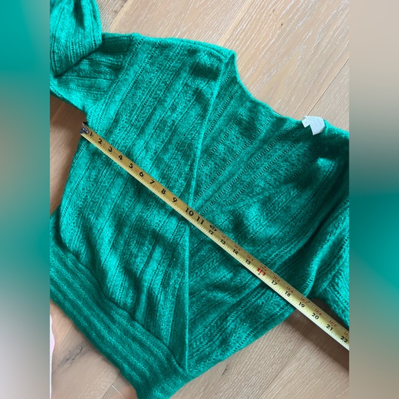 ✨Sezane Cristina Sweater - Picture 4 of 8